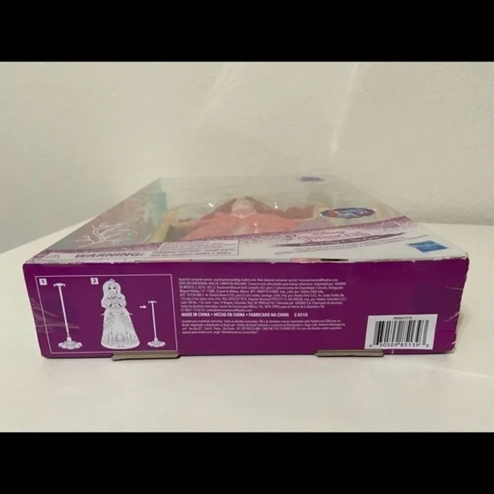 Disney Princess Royal Collection Deluxe Ariel Fashion Doll Hasbro NIB